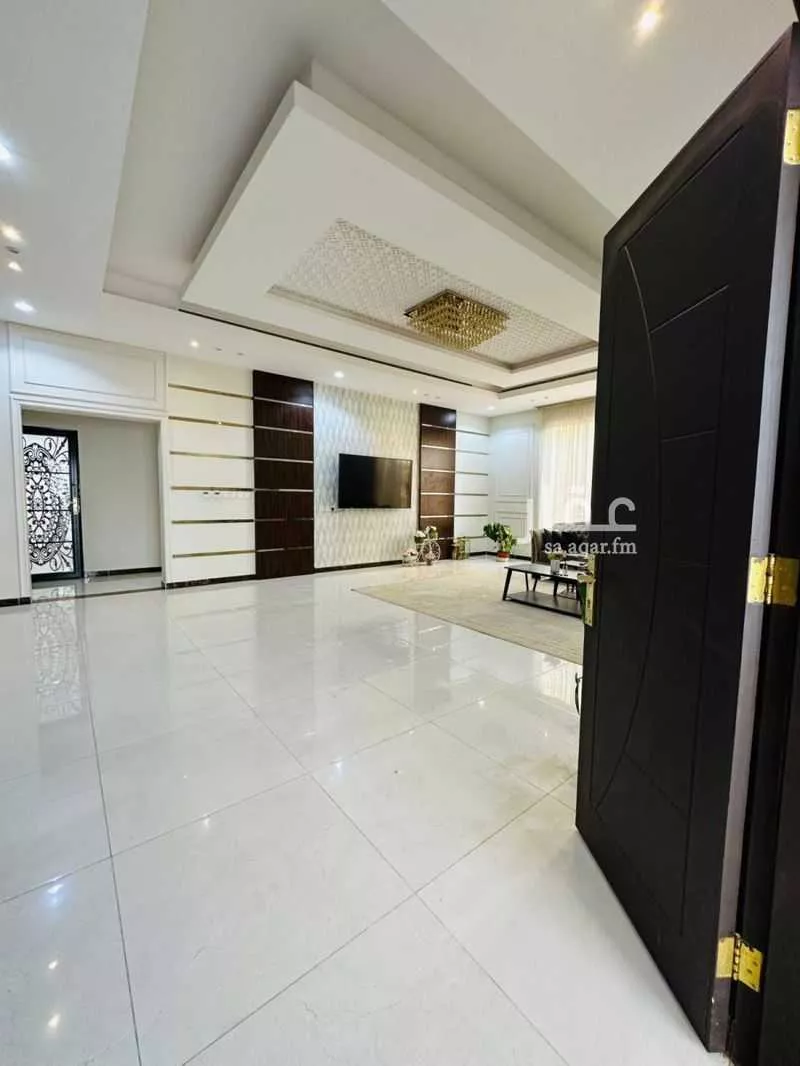 10 bedroom villa in Al Rimal 10