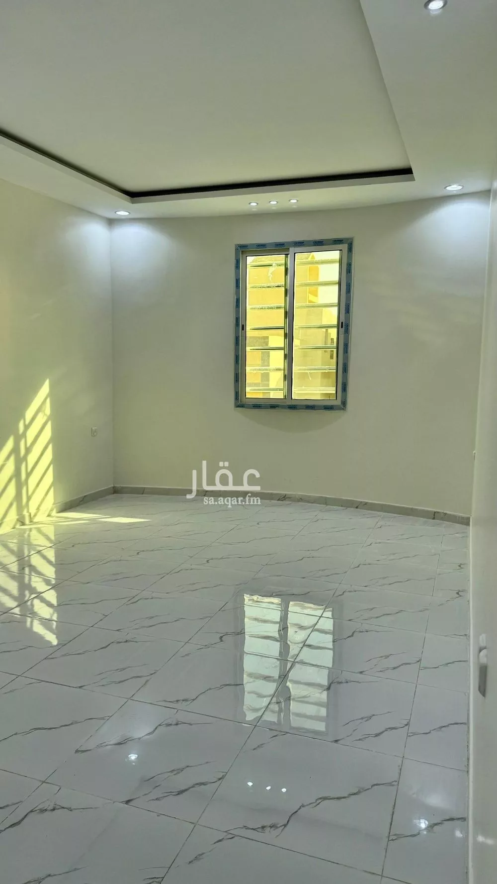 3 bedroom floor in Al Janadriyah 11