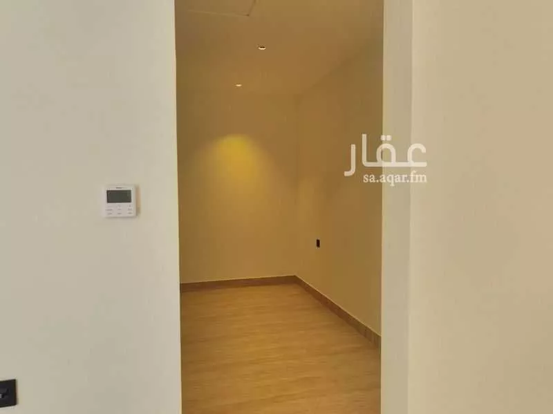 فيلا 4 غرف في المروج 11