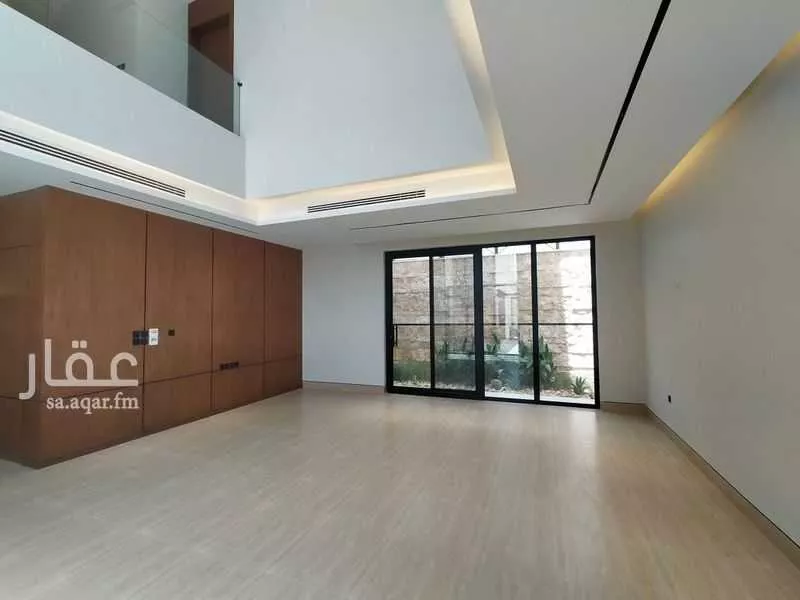 5 bedroom villa in Al Mahdiyyah 16