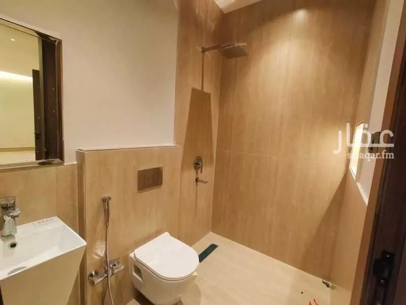 5 bedroom villa in Al Mahdiyyah 19