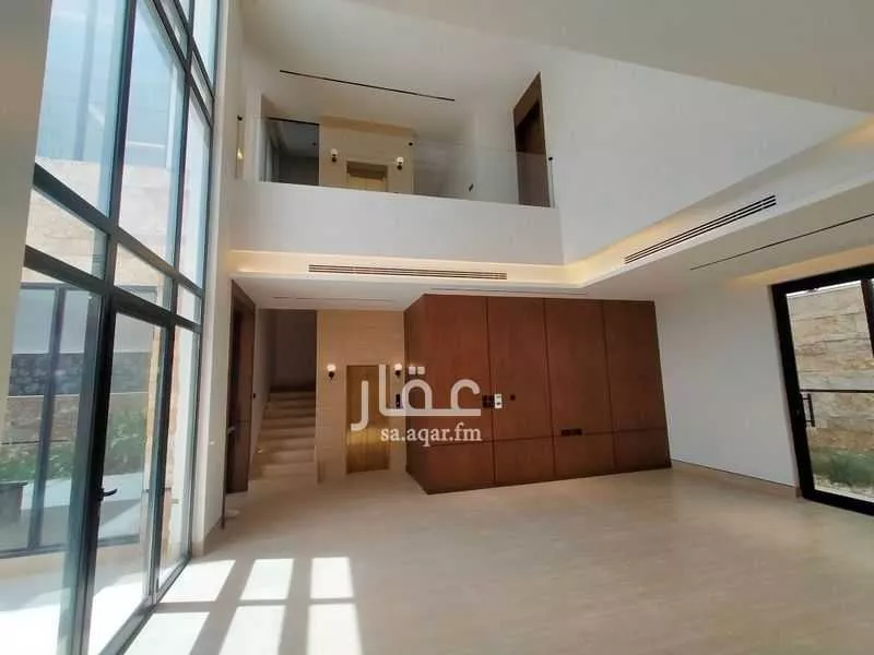 5 bedroom villa in Al Mahdiyyah 3