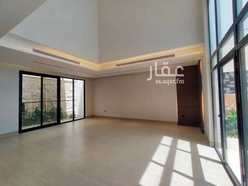 5 bedroom villa in Al Mahdiyyah 25