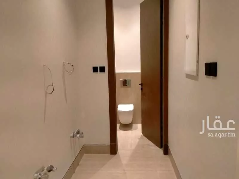 5 bedroom villa in Al Mahdiyyah 4