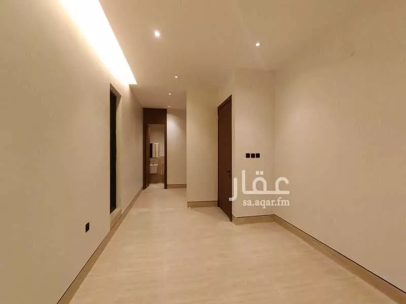 5 bedroom villa in Al Mahdiyyah 5