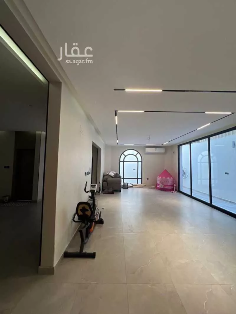 فيلا 5 غرف في الحمراء 11