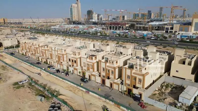 6 bedroom villa in Al Qairawan 5