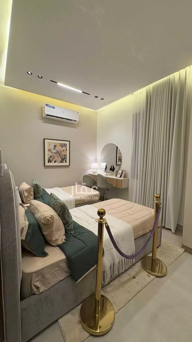 8 bedroom villa in Okaz 12