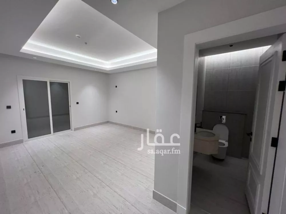 3 bedroom apartment in King Abdul Aziz, Riyadh 14