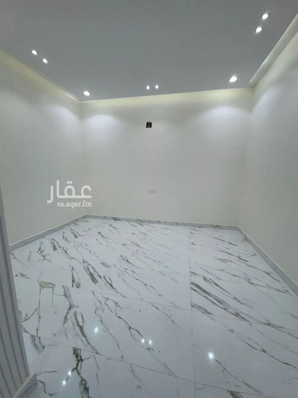 فيلا 10 غرف في العريجاء الغربية 6