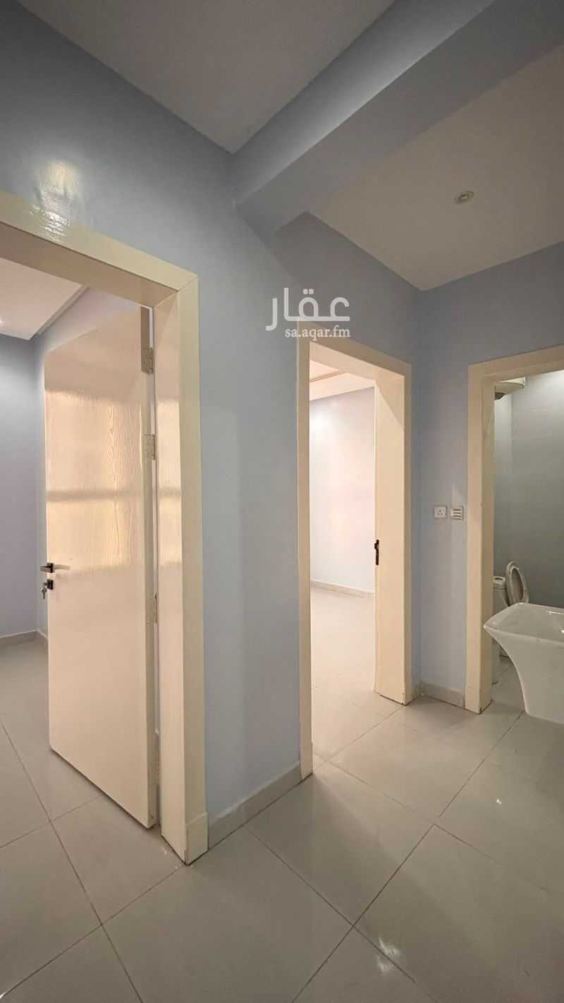 4 bedroom apartment in Dirab, Riyadh 14