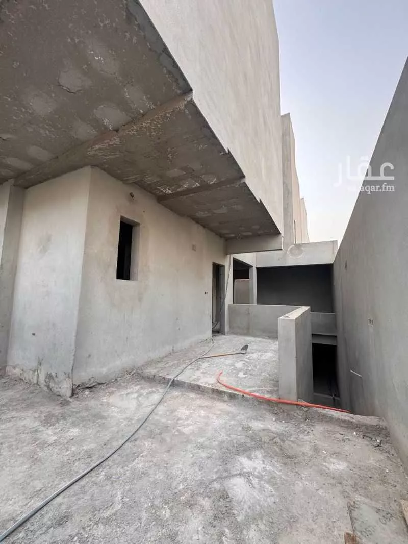 5 bedroom villa in Al Narjis 7