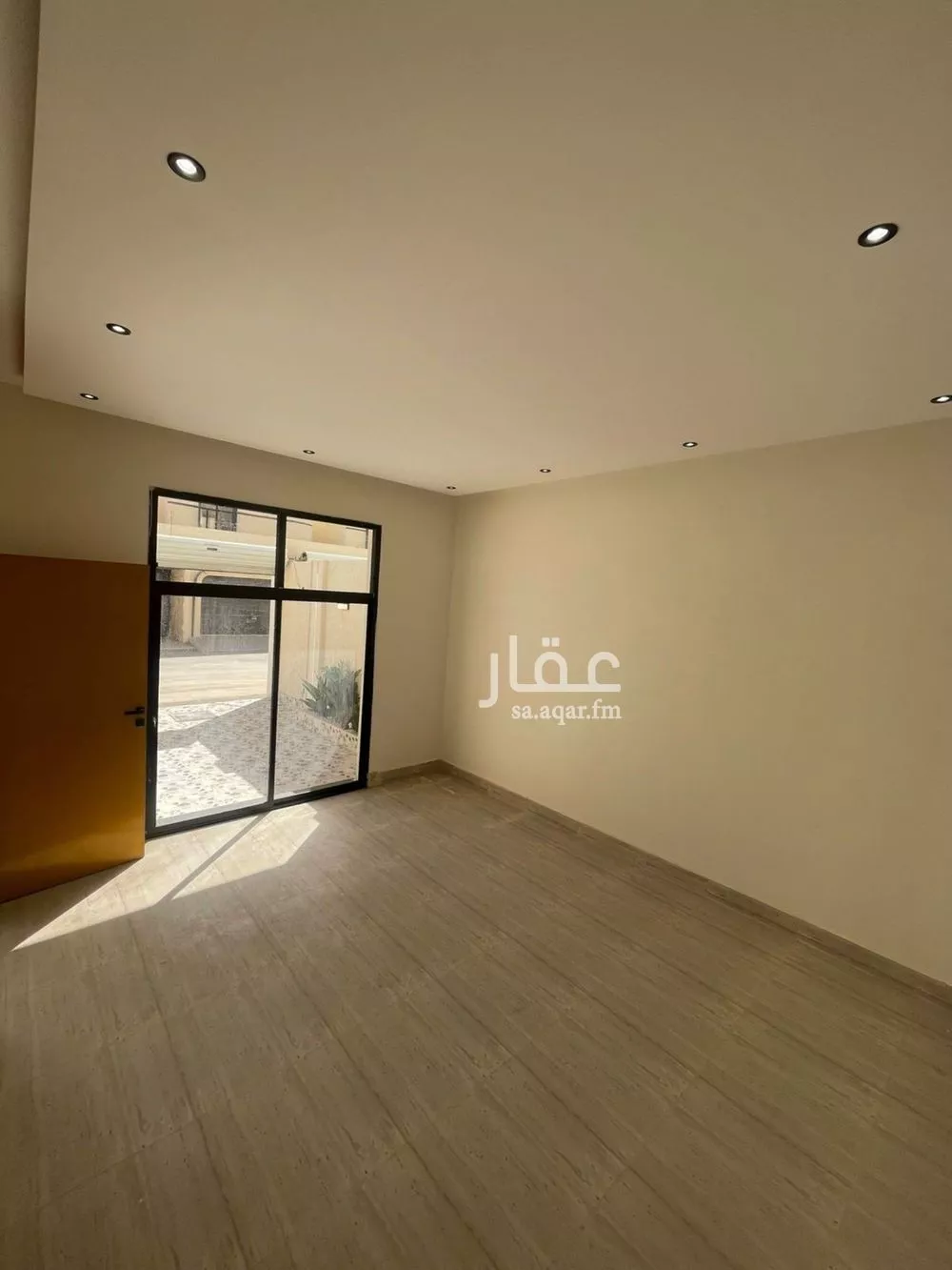 فيلا 6 غرف في طويق 8