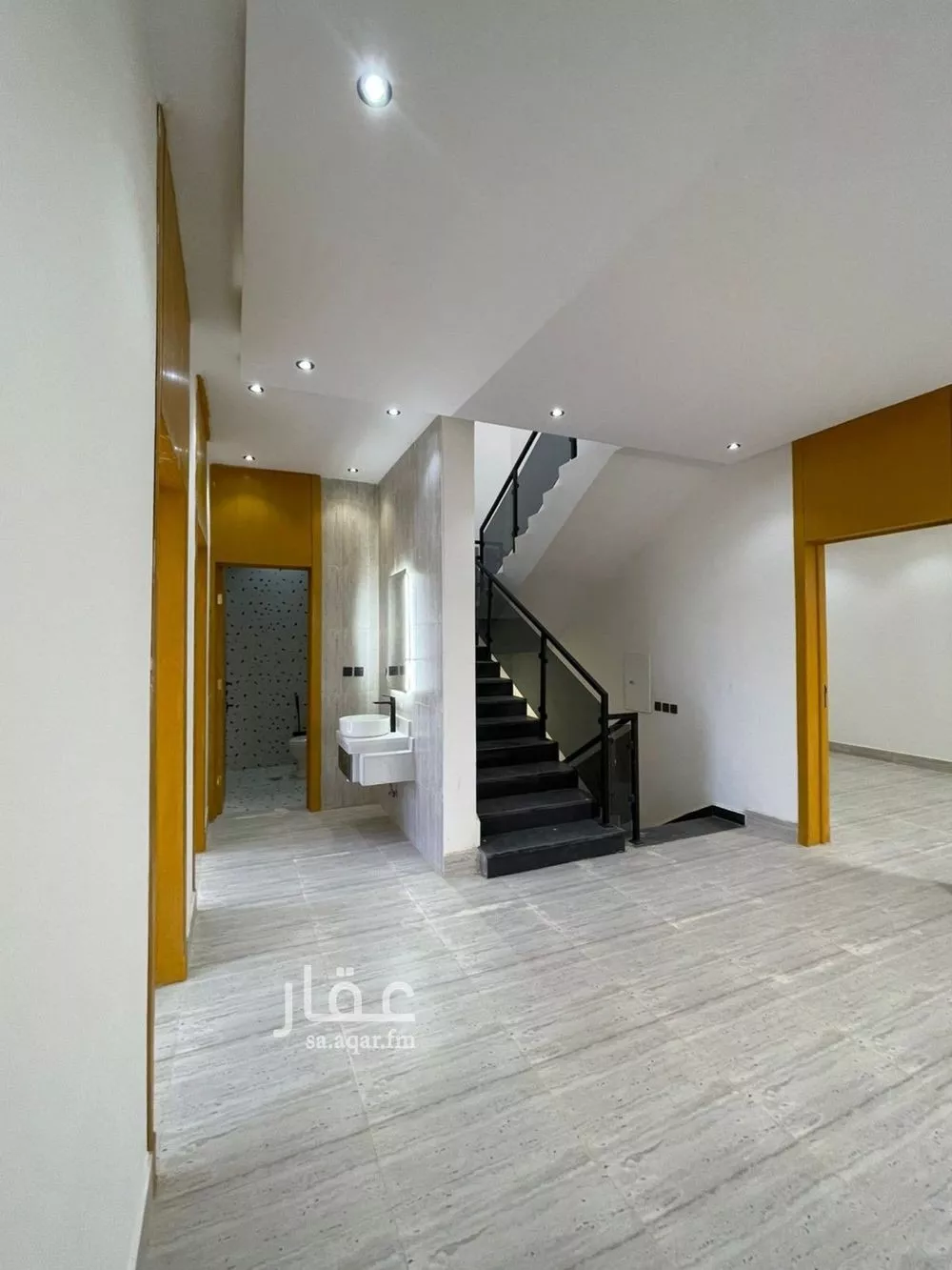فيلا 6 غرف في طويق 10