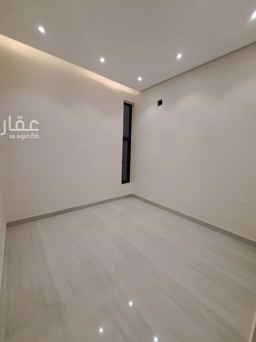 فيلا 5 غرف في النرجس 13