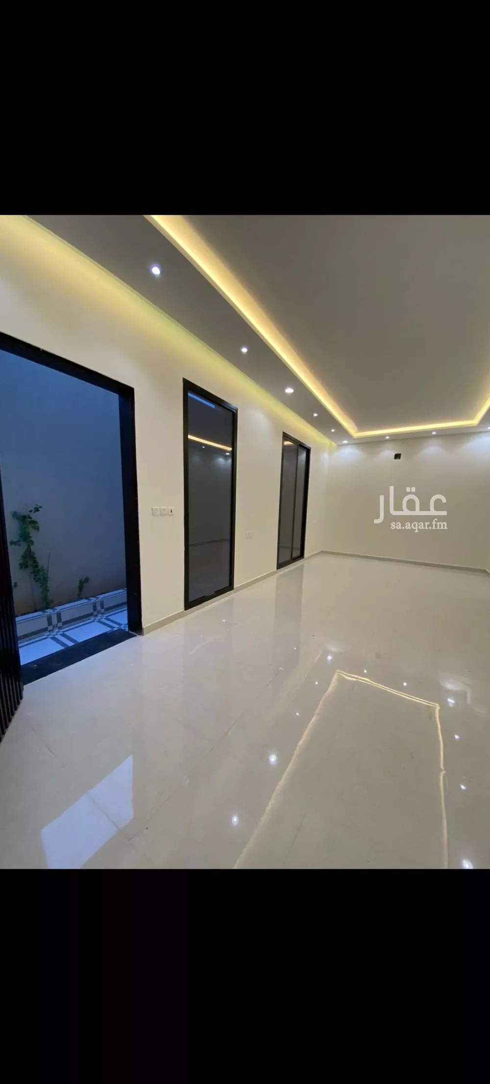 8 bedroom villa in Ash Sharq 15