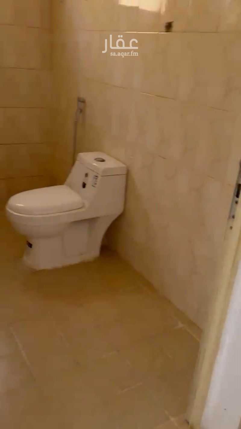 4 bedroom apartment in An Nadhim, Riyadh 7