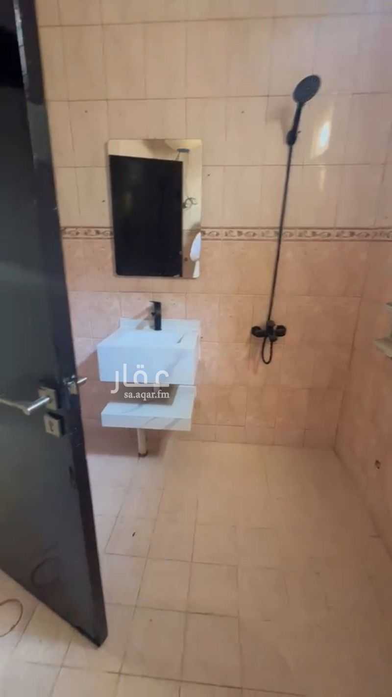 4 bedroom apartment in An Nadhim, Riyadh 5