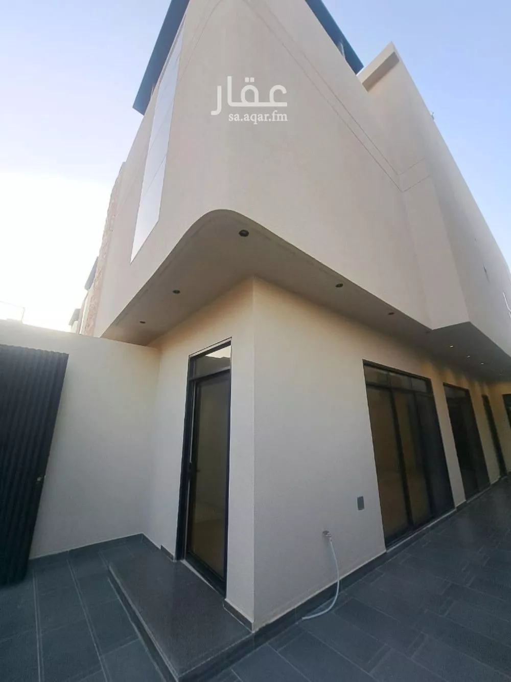 4 bedroom villa in Al Narjis 13