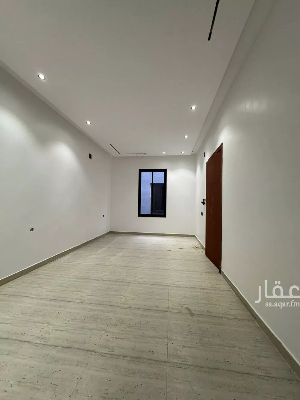 فيلا 6 غرف في طويق 12