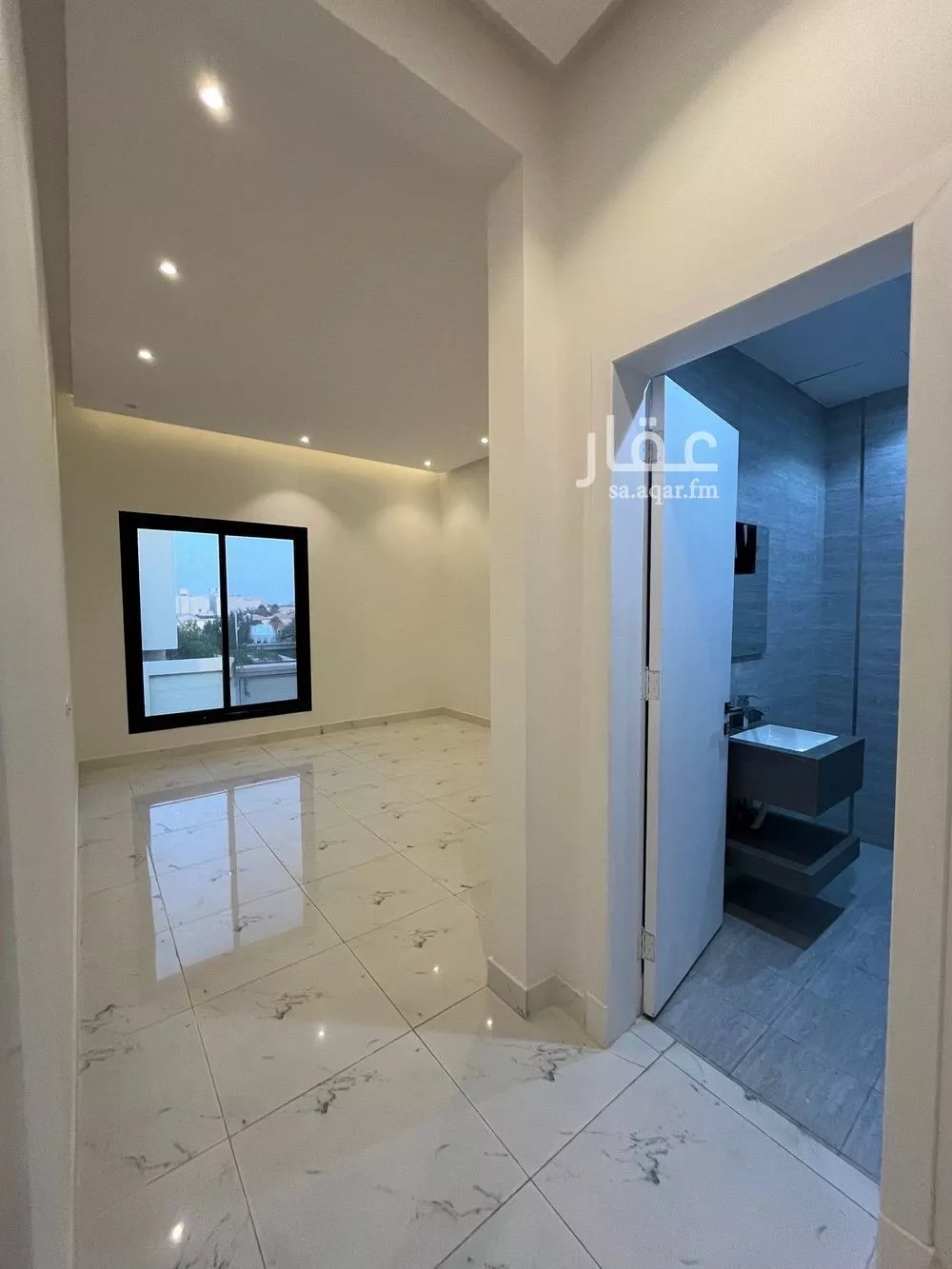 6 bedroom villa in Al Aridh 7