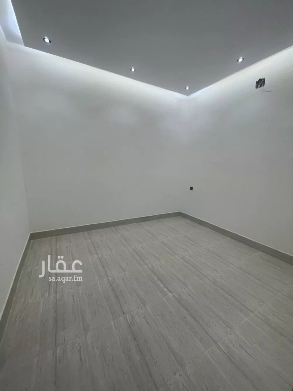 6 bedroom villa in Tuwaiq 17
