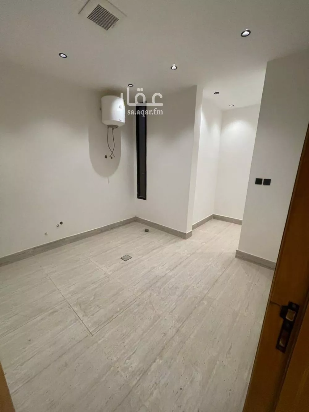 6 bedroom villa in Tuwaiq 10