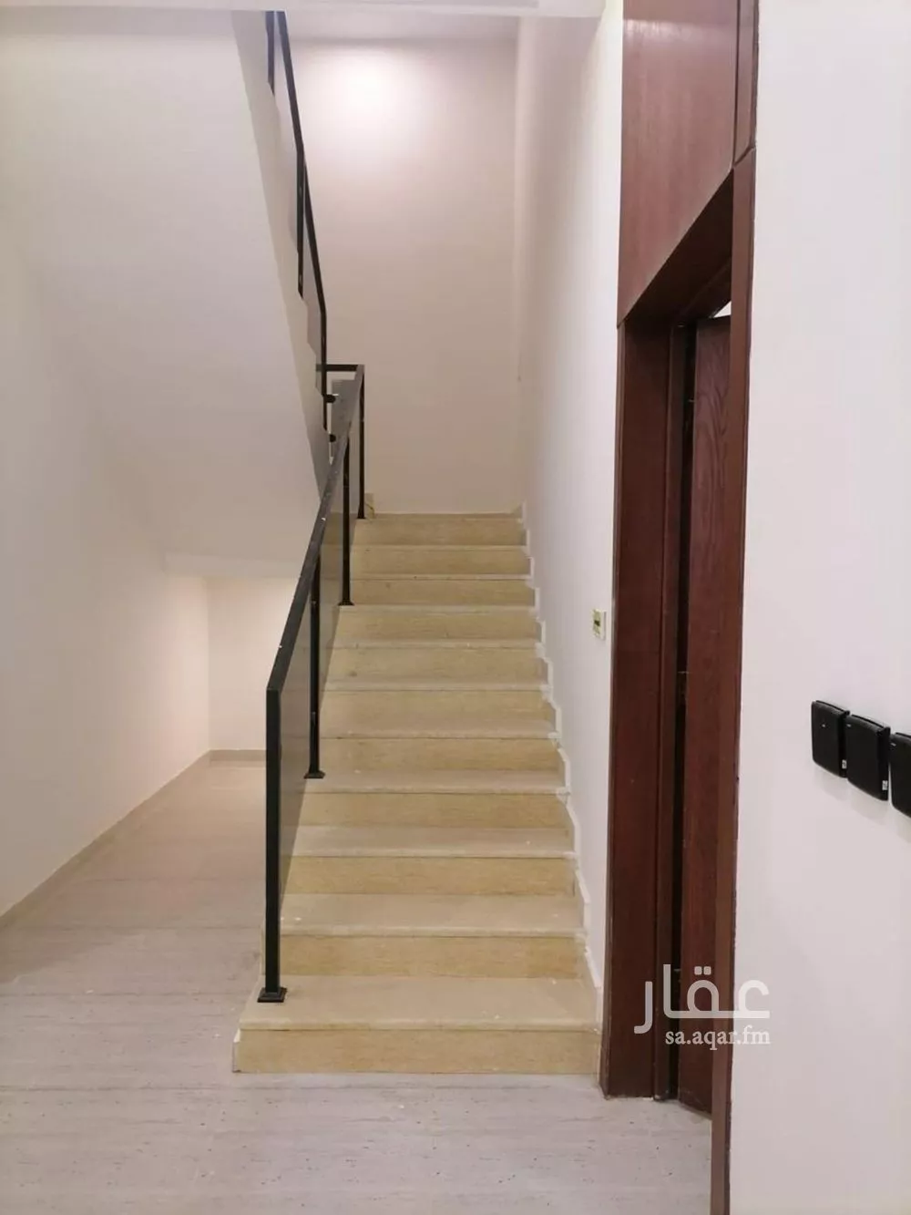 فيلا 6 غرف في طويق 10