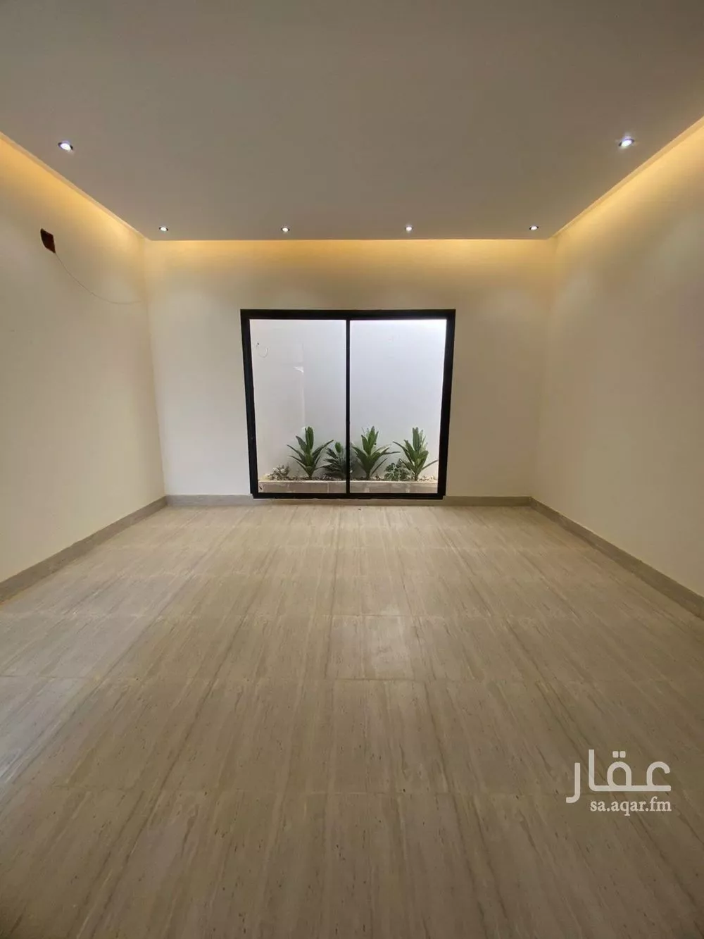 6 bedroom villa in Tuwaiq 15