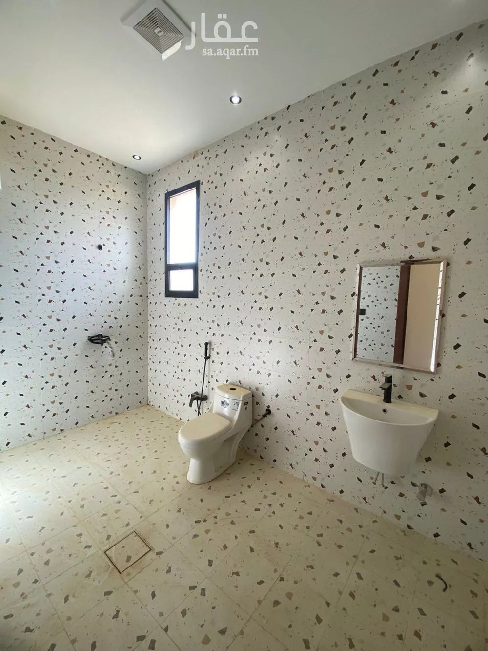 6 bedroom villa in Tuwaiq 16