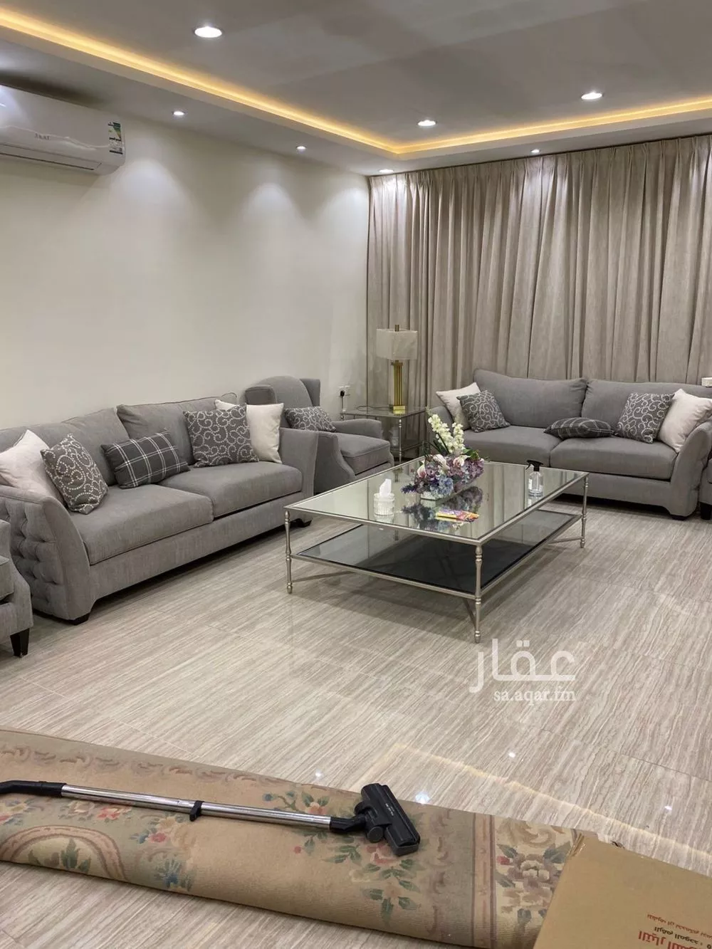 11 bedroom villa in Al Fayha 9
