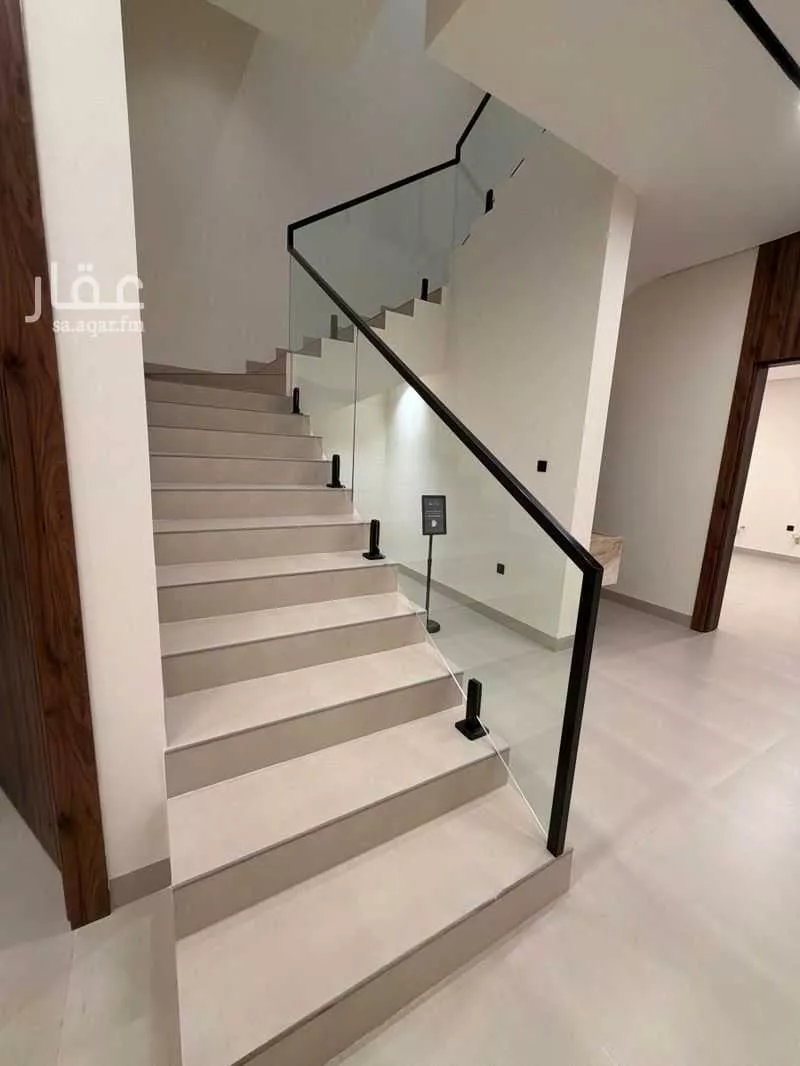 4 bedroom villa in Al Narjis 6