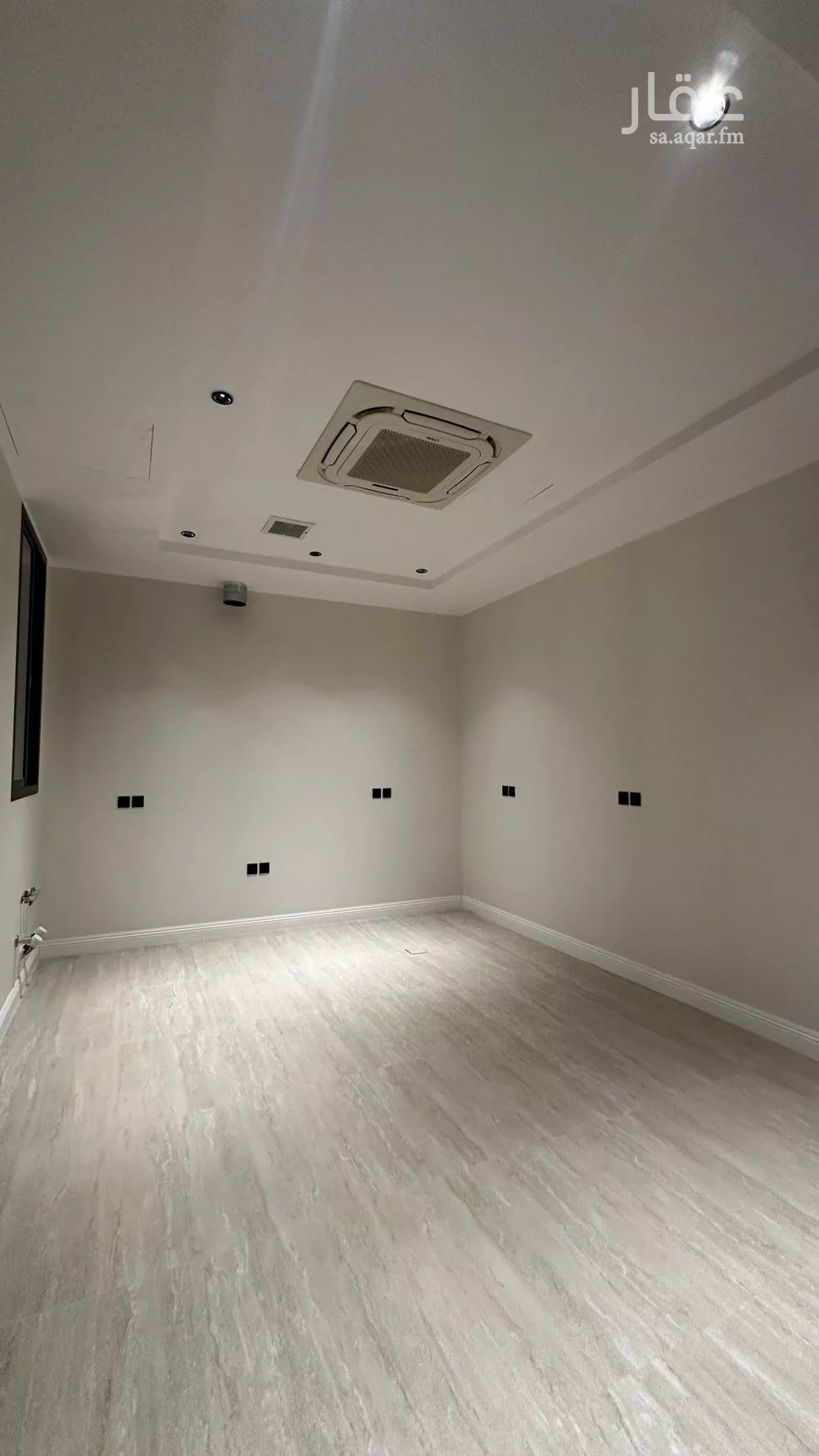 4 bedroom villa in Al Narjis 10
