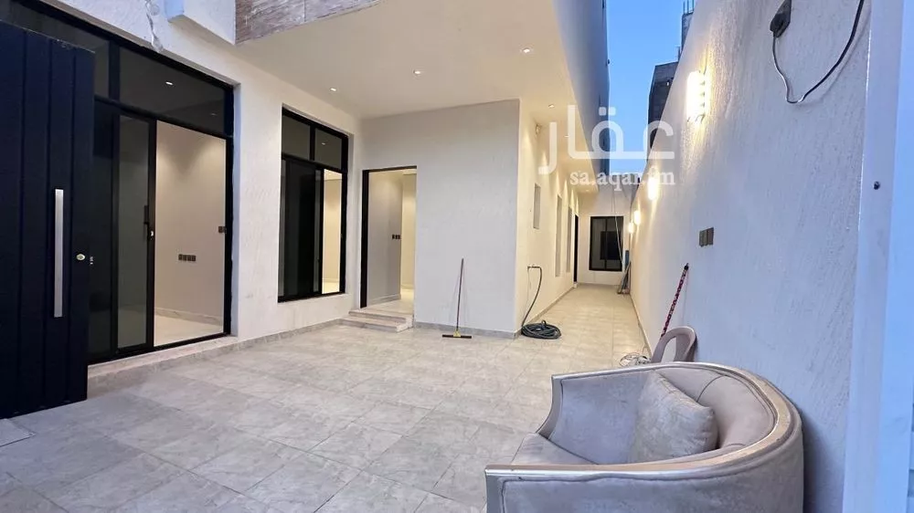6 bedroom villa in Al Bayan, Riyadh 4