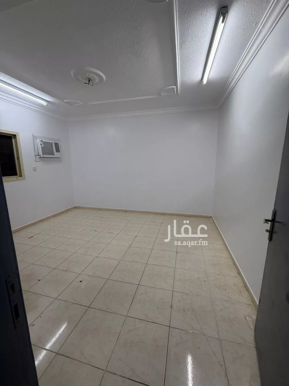 شقة 4 غرف في الرمال 2