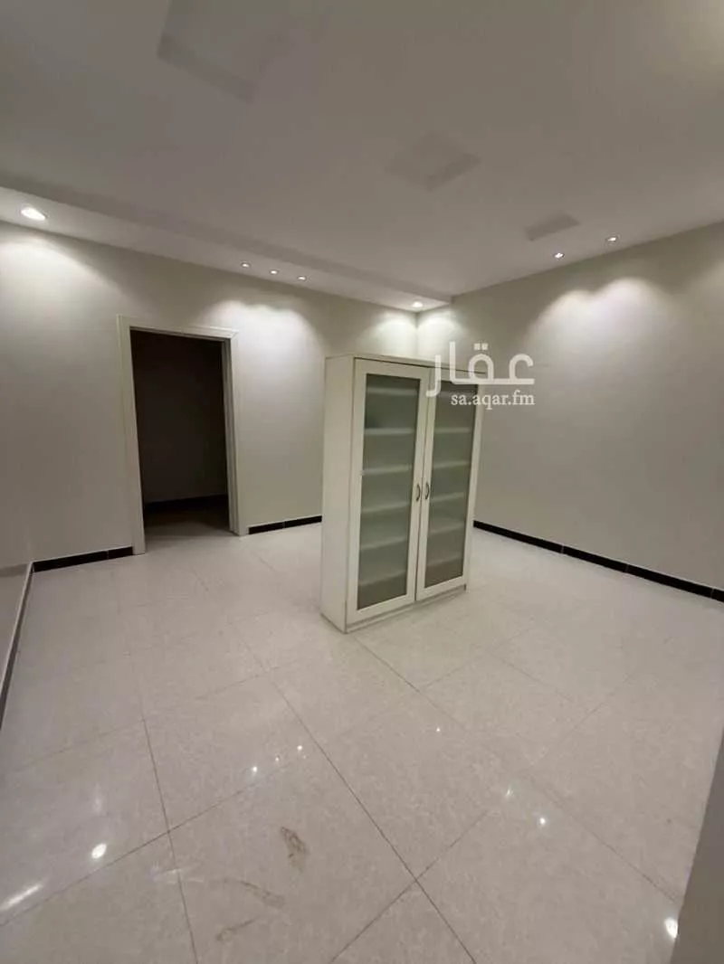 4 bedroom villa in Al Munsiyah, Riyadh 15