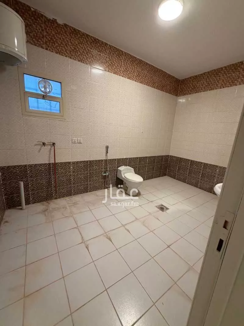 4 bedroom villa in Al Munsiyah, Riyadh 14