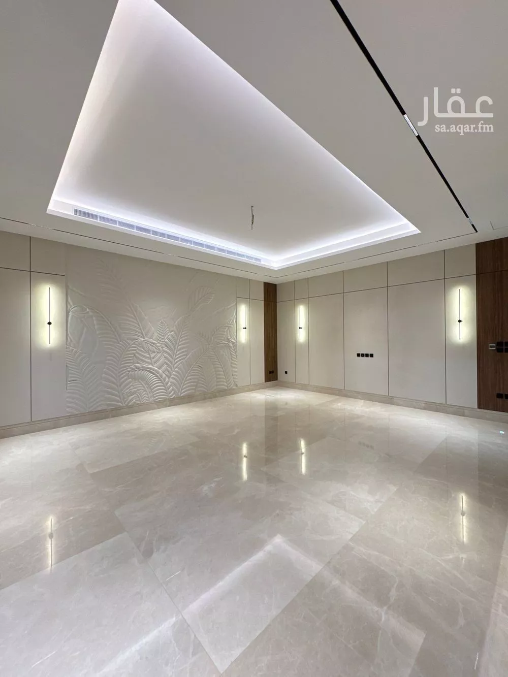 6 bedroom villa in Al Nakheel 8