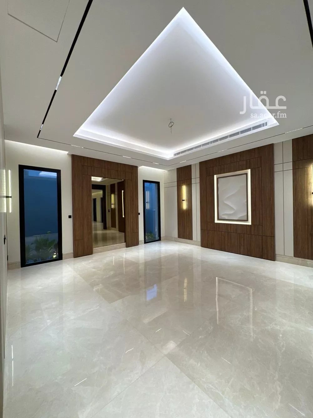 6 bedroom villa in Al Nakheel 10