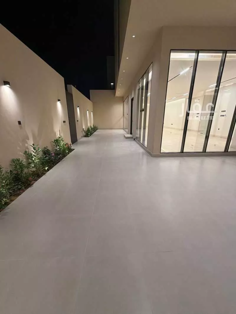فيلا 5 غرف في النرجس 4