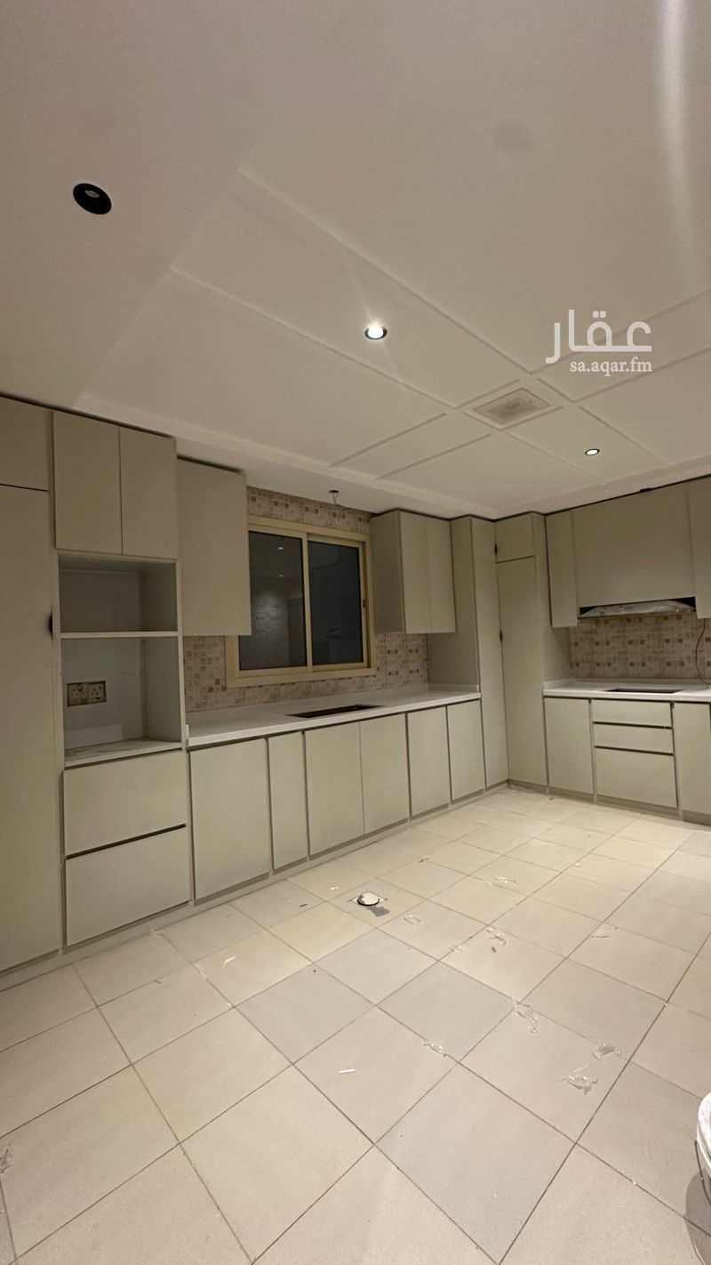 4 bedroom villa in Al Yasmin, Riyadh 6