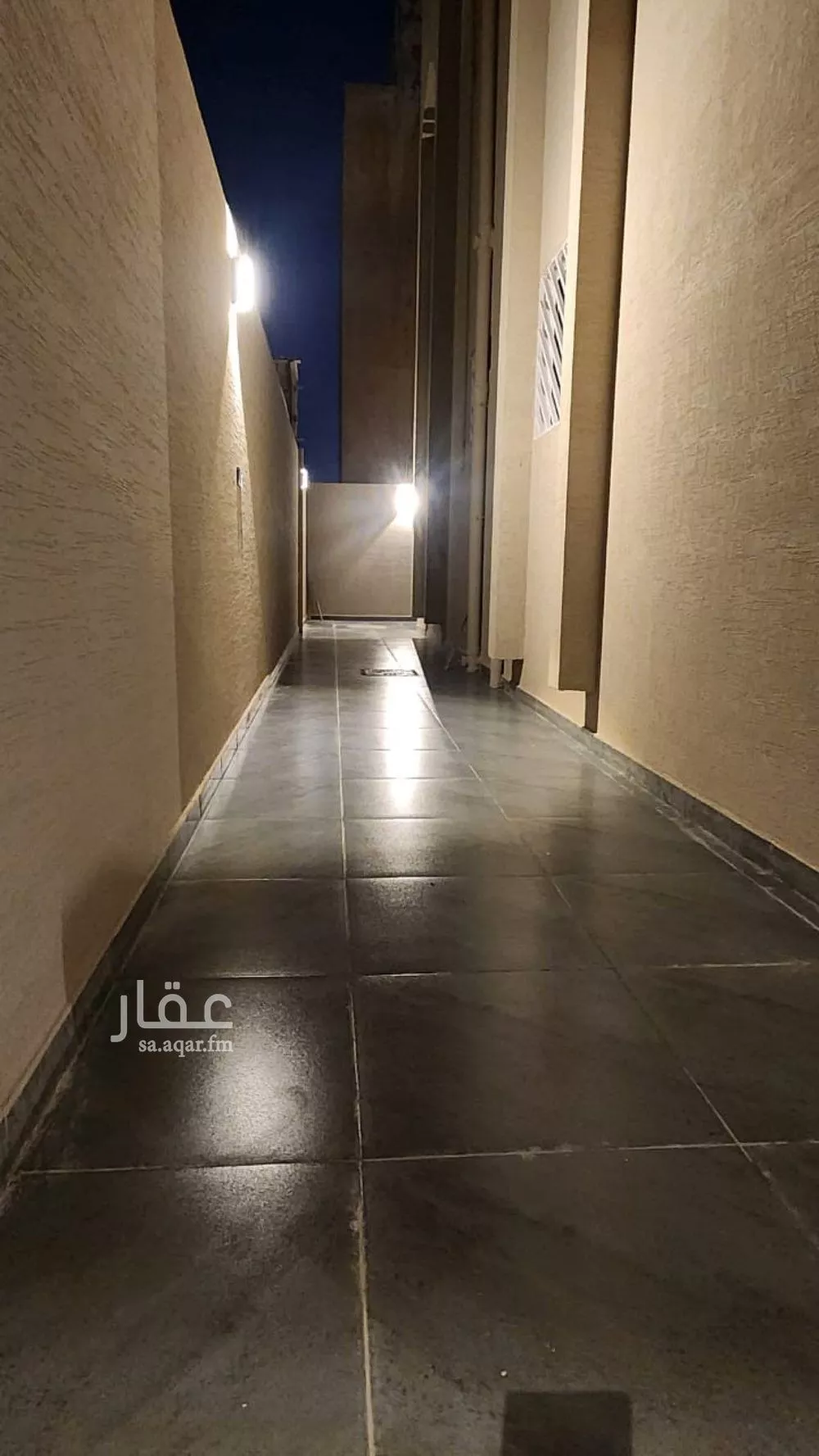 فيلا 8 غرف في العريجاء الوسطى 9