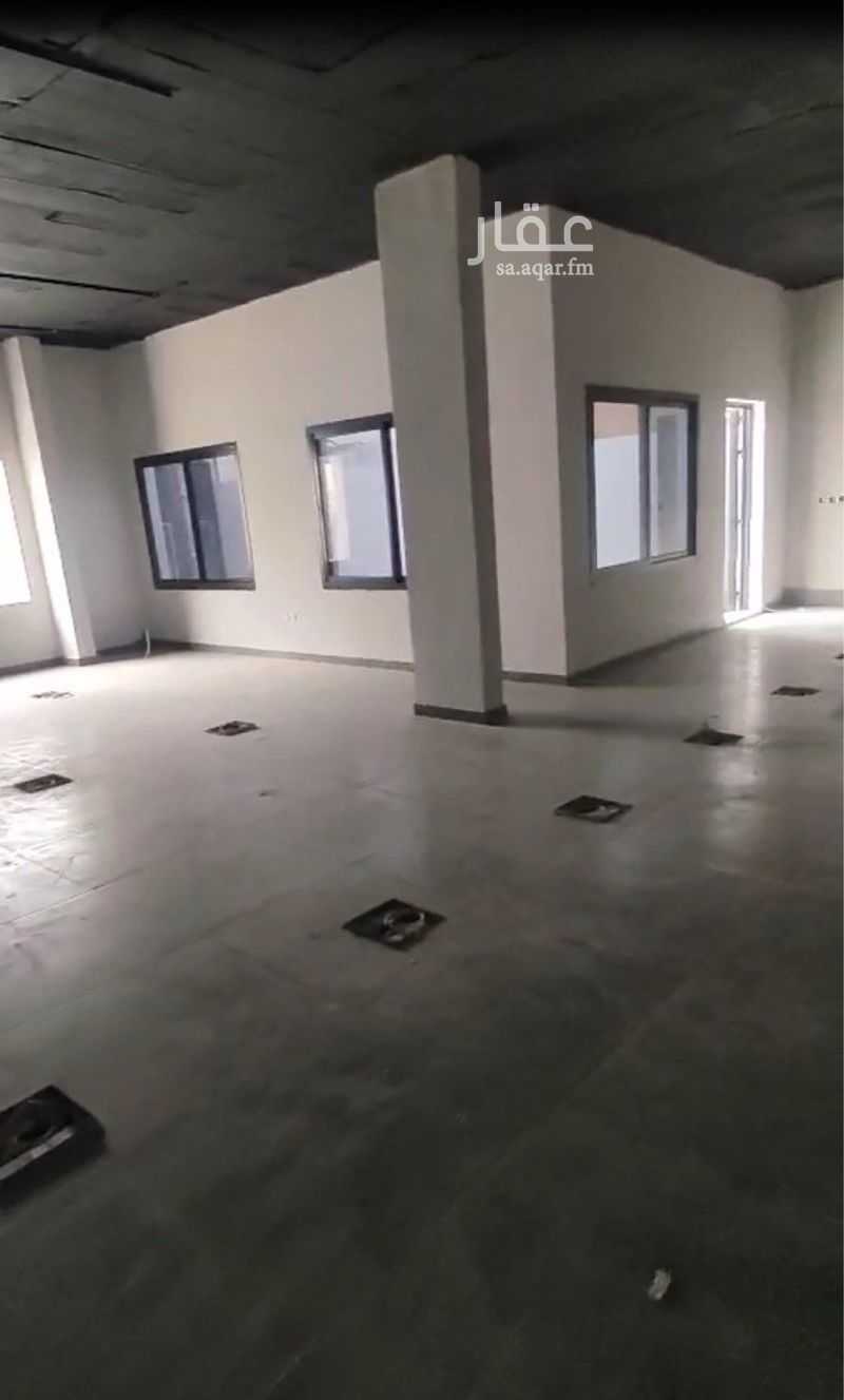 5 bedroom building in Al Wadi, Riyadh 2