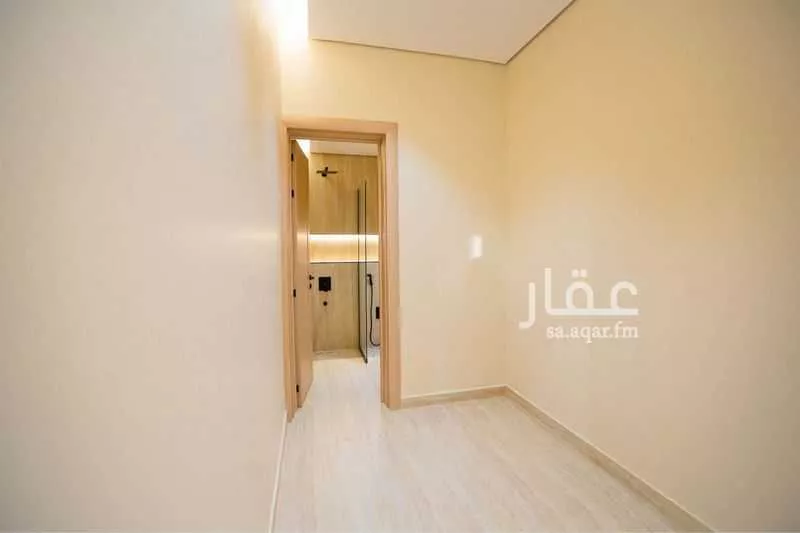 فيلا 4 غرف في المروة 20