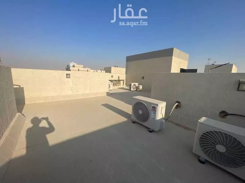 فيلا 10 غرف في الجنادرية 30