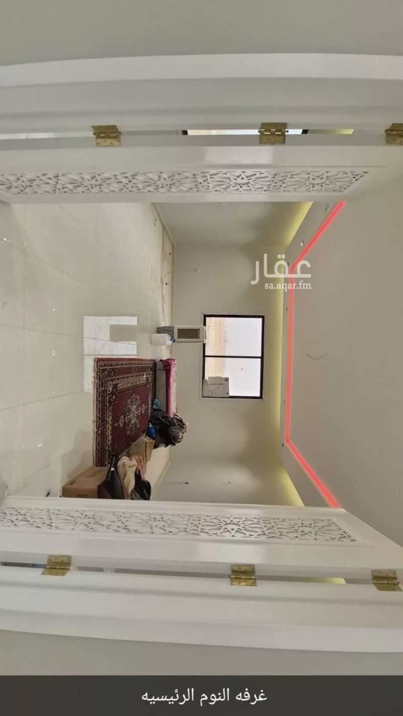 فيلا 12 غرف في عريض 12