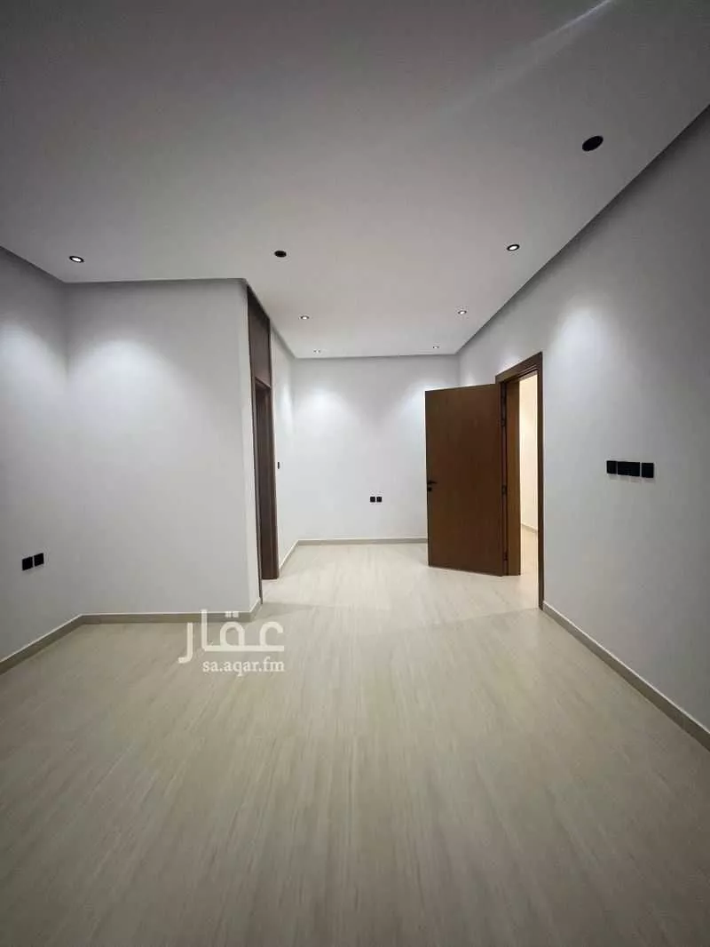 6 bedroom villa in An Nadhim 26