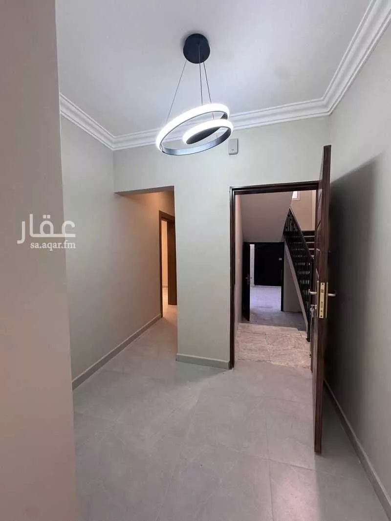 4 bedroom apartment in Al Rabwa 2