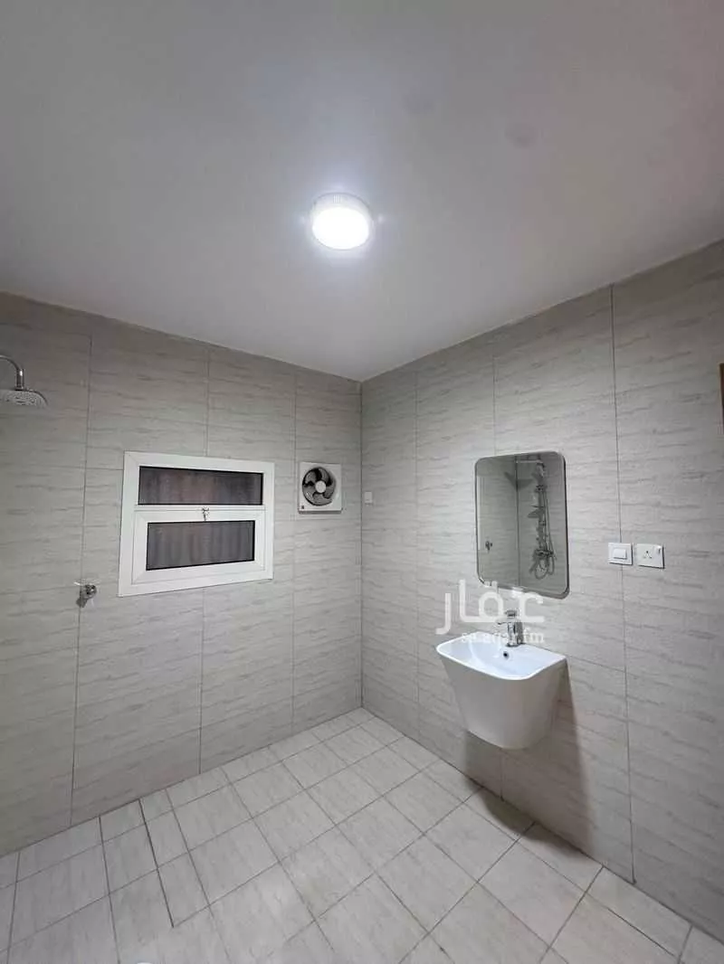 4 bedroom apartment in Al Rabwa 20