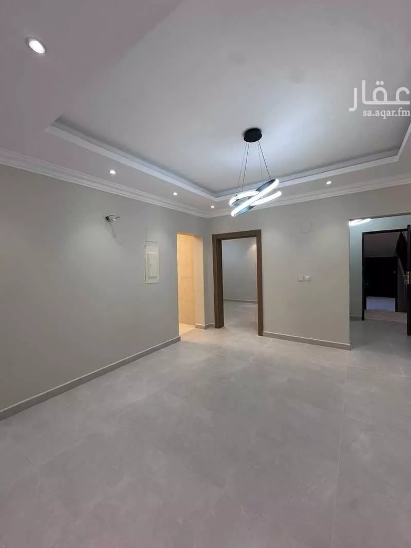 4 bedroom apartment in Al Rabwa 3